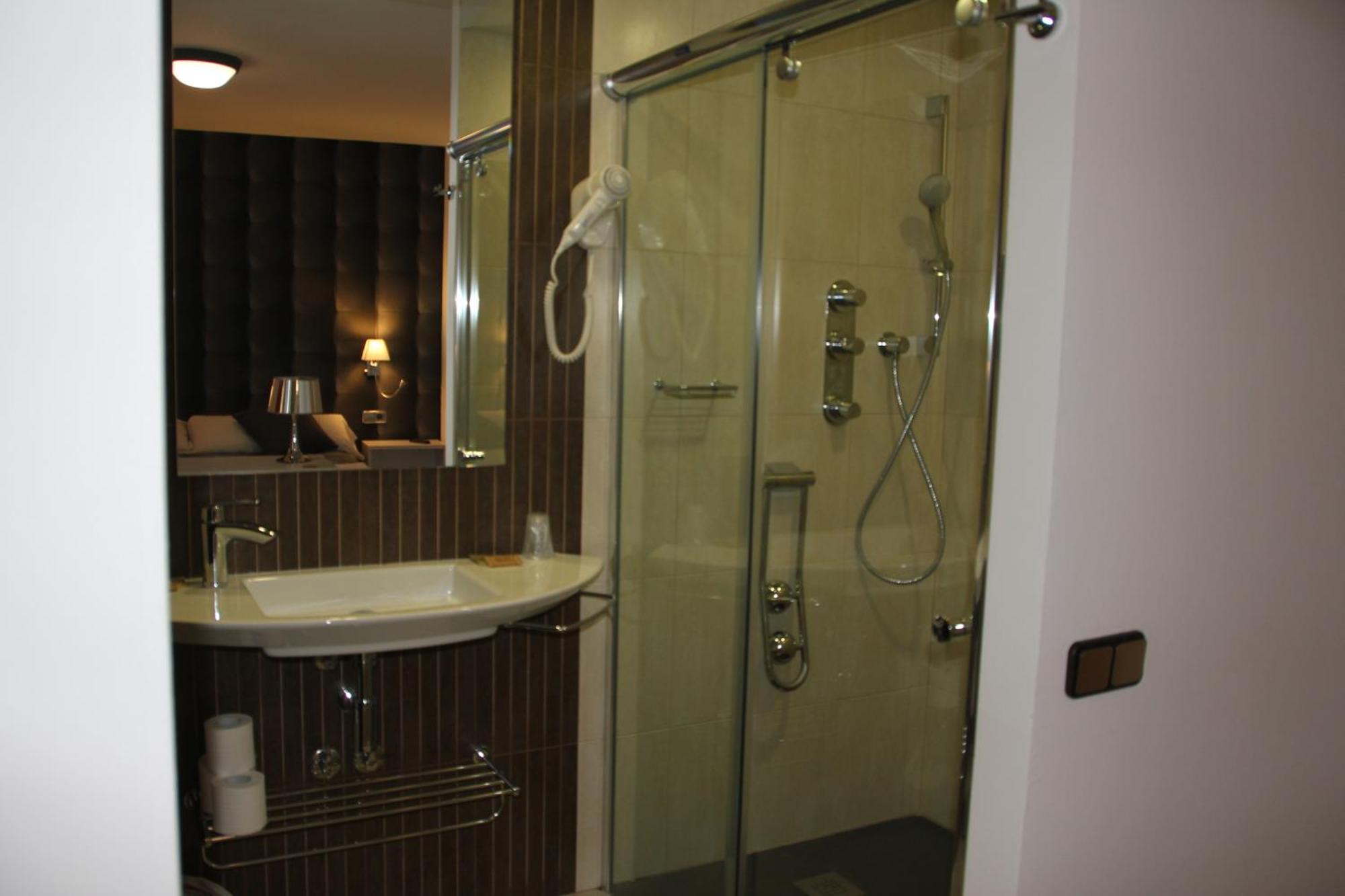 Hotel Casa Domenc Aren Екстериор снимка