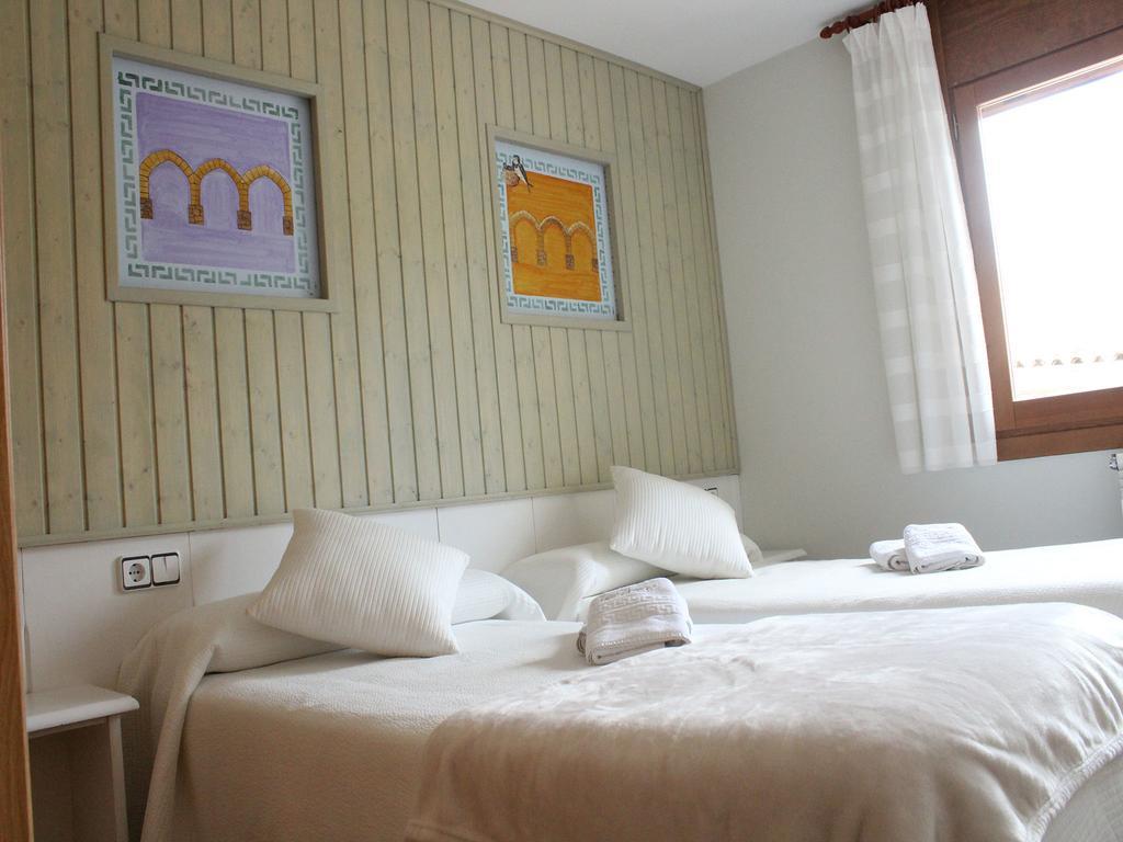 Hotel Casa Domenc Aren Екстериор снимка