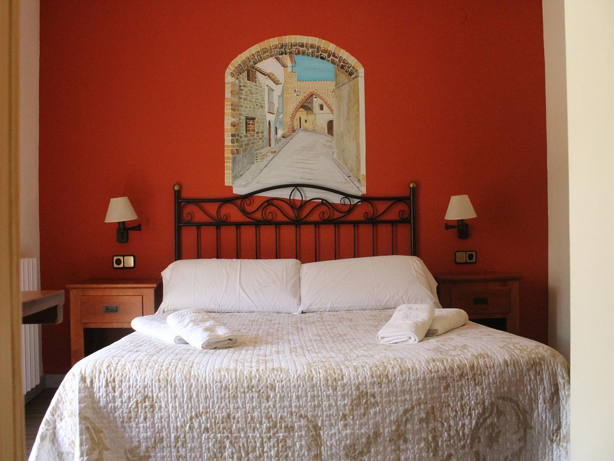Hotel Casa Domenc Aren Екстериор снимка