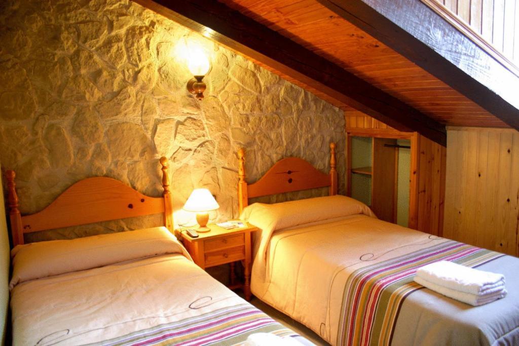 Hotel Casa Domenc Aren Стая снимка
